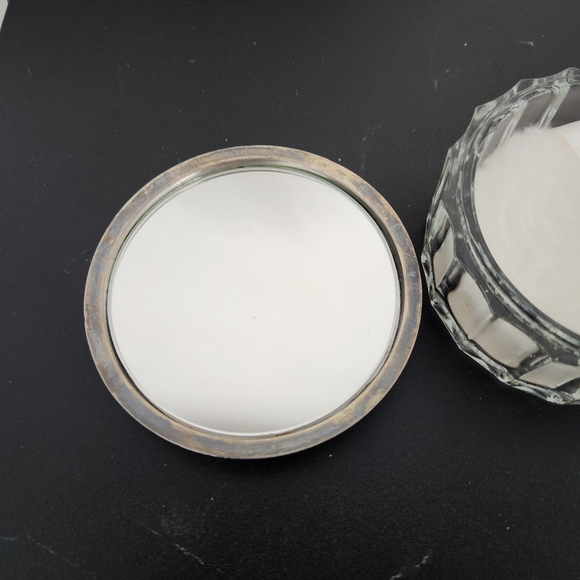 Vintage Art Deco Glass and Silver Vanity Powder jar (Incl Screen & powder puff - Picture 5 of 5